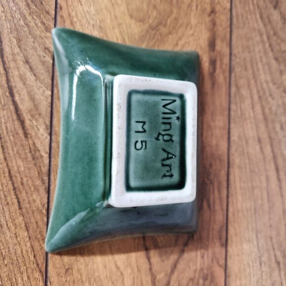 Vintage Green Rectangular Ceramic Dish Marked Ming Art M5 5.5" x 4.25" - Picture 3 of 8
